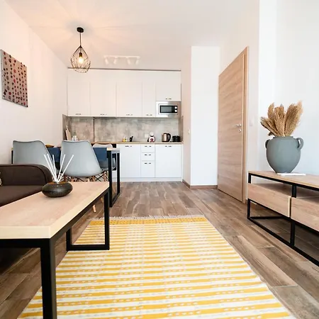 One Bedroom Luxury Apartment In Azur Premium