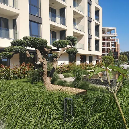 One Bedroom Luxury Apartment In Azur Premium *