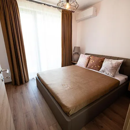 Апартаменты One Bedroom Luxury Apartment In Azur Premium